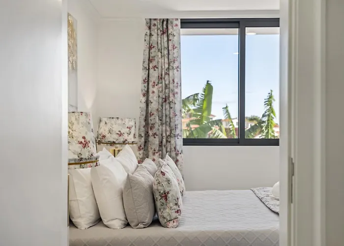 Camacho By Homie Funchal (Madeira)