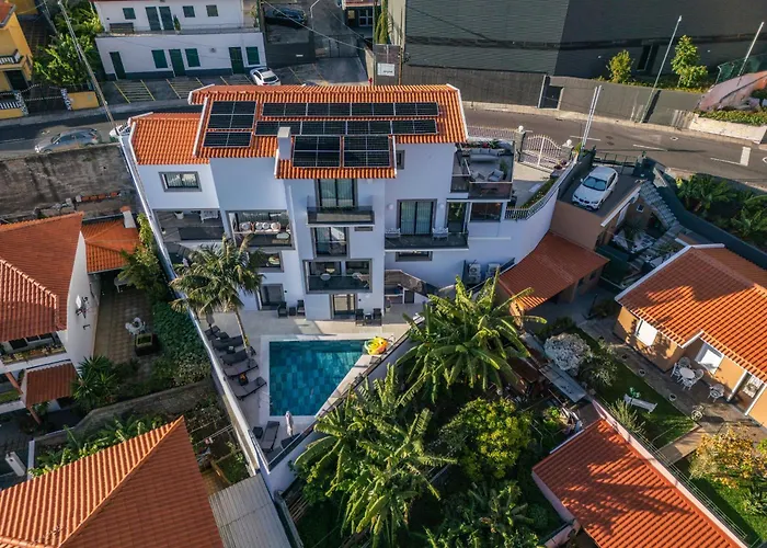 Camacho By Homie * Funchal (Madeira)